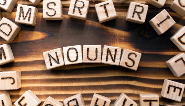 how to use nouns in english 'noun' written in scrabble letters